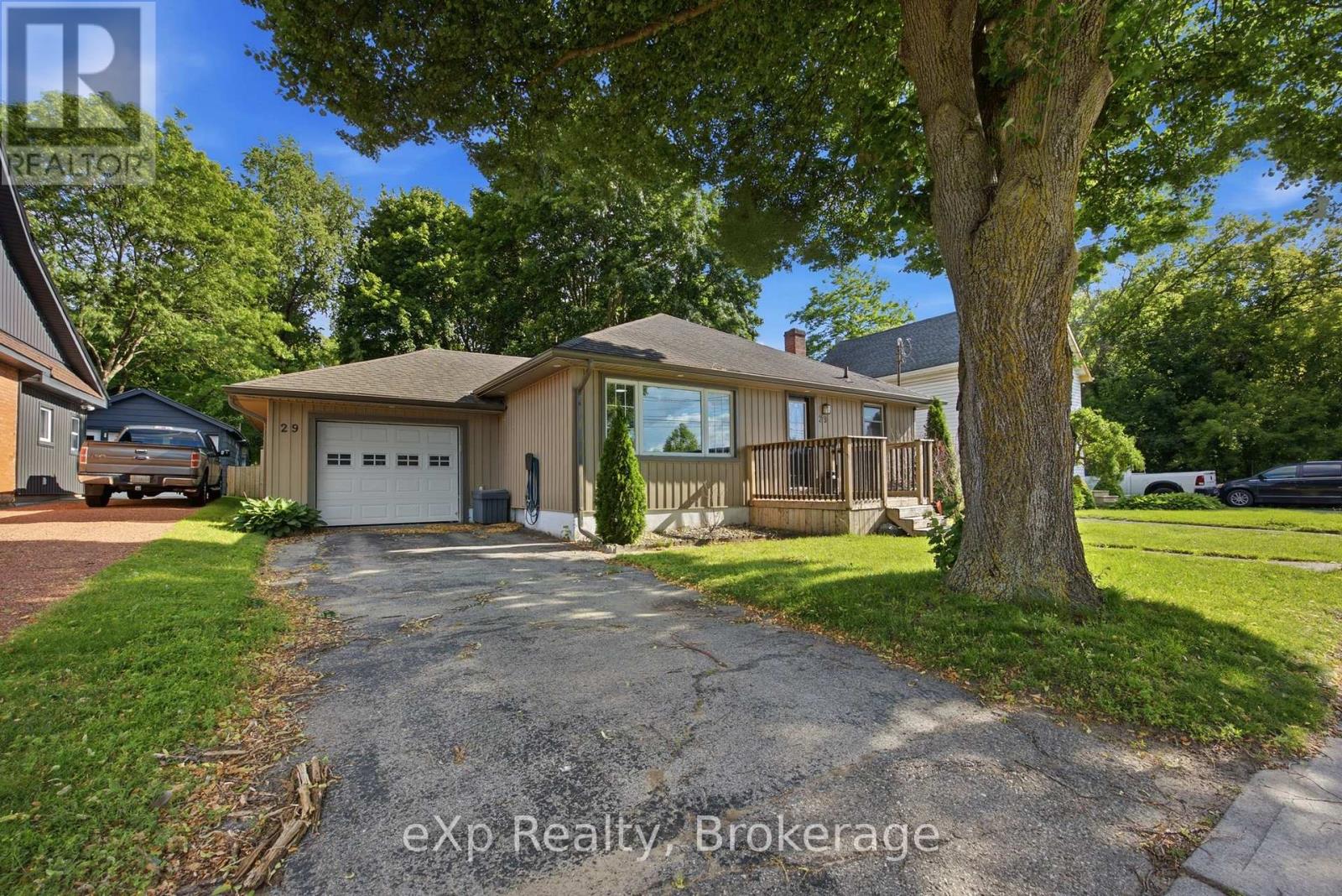 Residential in Tillsonburg 2