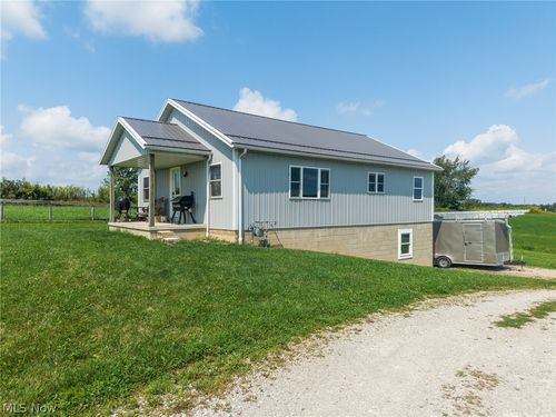 3657 E Moreland Road, Fredericksburg, OH, 44627 | Card Image