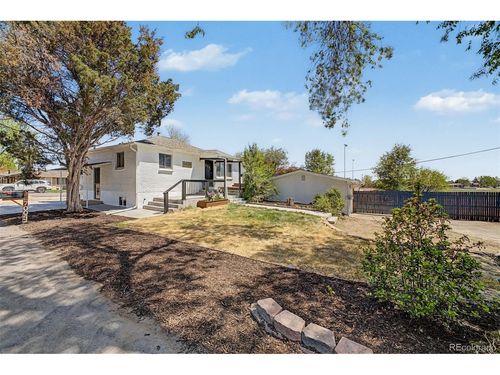 7005 Geneva Ct, Lakewood, CO, 80214-6218 | Card Image