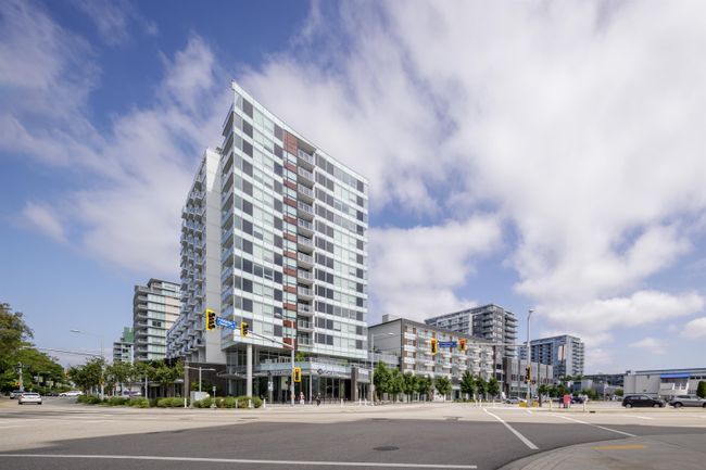 518 - 5508 Hollybridge Way, Condo with 2 bedrooms, 2 bathrooms and 1 parking in Richmond BC | Image 1