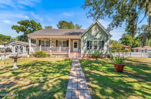 2101 Wilson Drive, Beaufort, SC, 29902 | Card Image