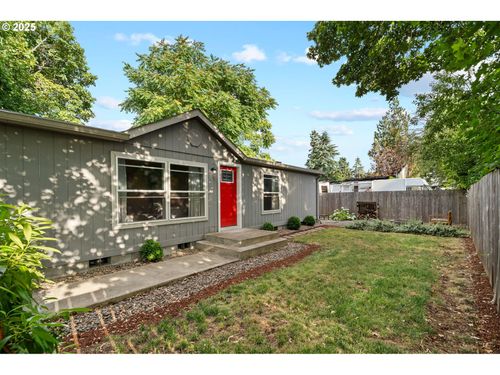 6412 Se Clatsop St, Portland, OR, 97206-0717 | Card Image