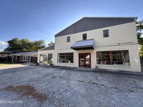 235 Rugby Ave, Jamestown, TN, 38556-3822 | Card Image