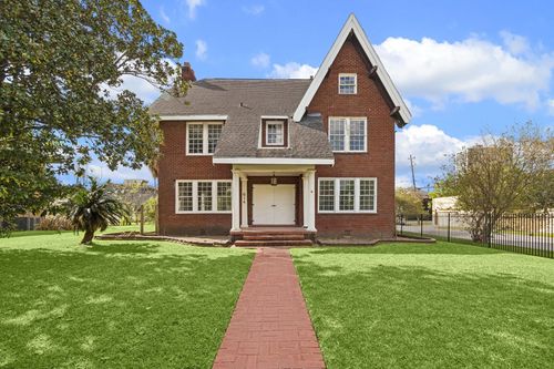 614 Avondale St, Houston, TX, 77006-2916 | Card Image