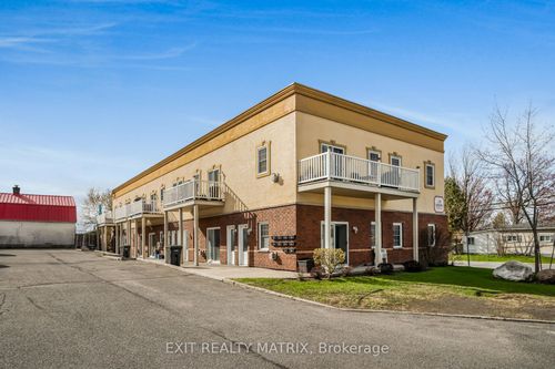 8-926 Lansdowne St, Hawkesbury, ON, K6A1H4 | Card Image