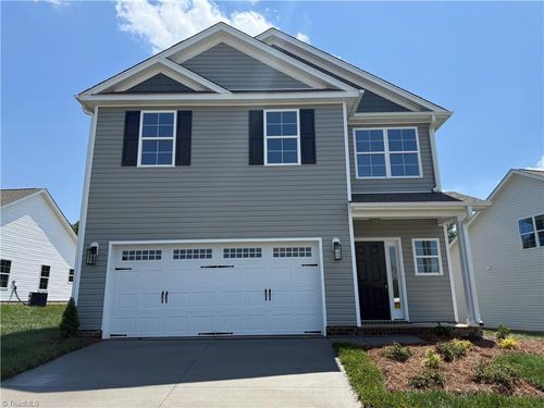 2817 Berwick Valley Dr, Winston Salem, NC, 27127 | Card Image
