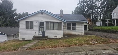 311 N 19th Ave, Kelso, WA, 98626-4930 | Card Image