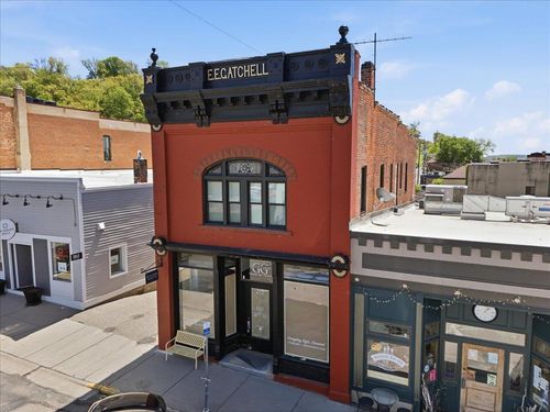 212 Locust St, Hudson, WI, 54016-1668 | Card Image