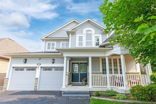 373 Carnwith Dr E, Whitby, ON, L1M2M1 | Card Image