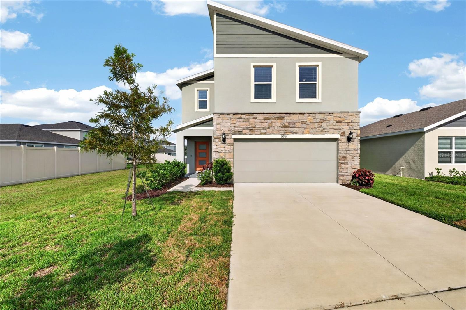 Residential in WESLEY CHAPEL 4