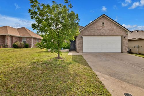 4025 Saint Christian St, Fort Worth, TX, 76119-5537 | Card Image