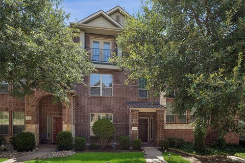 2126 Mcparland Ct, Carrollton, TX, 75006-2911 | Card Image