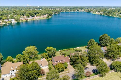 1581 Lake James Dr, Virginia Beach, VA, 23464-6750 | Card Image