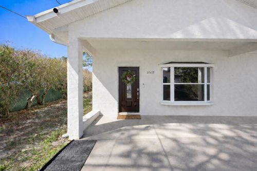 2517 Se Normand St, Stuart, FL, 34997-5049 | Card Image