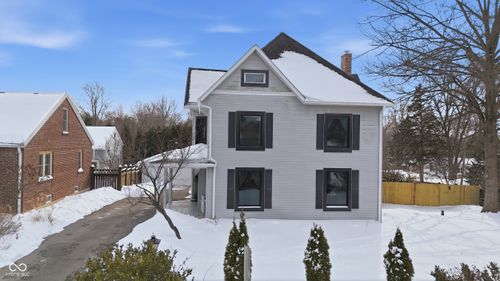 1202 E Maxwell Ln, Bloomington, IN, 47401-5074 | Card Image