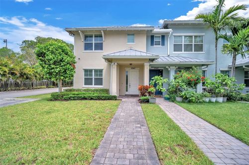 unit-4-5040 Eucalyptus Dr, Hollywood, FL, 33021-7172 | Card Image