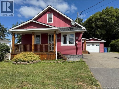 219 Tobique Rd, House with 3 bedrooms, 1 bathrooms and null parking in Grand-Sault/Grand Falls NB | Card Image