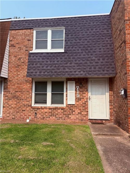 715 Arthur Ave, Virginia Beach, VA, 23452-3044 | Card Image