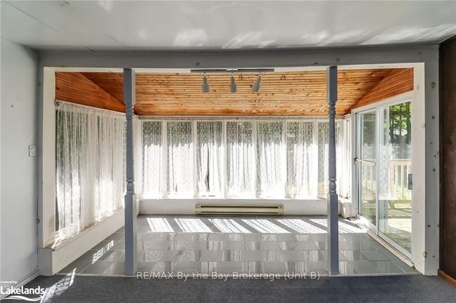 49 Wolfe Trail, House other with 2 bedrooms, 1 bathrooms and 6 parking in Tiny ON | Image 18
