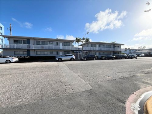apt-202-350 75th St, Miami Beach, FL, 33141-7018 | Card Image