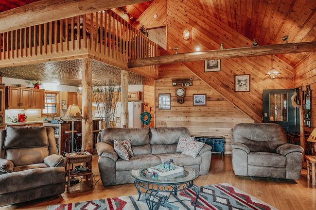 W5873 Pheasant Dr, House other with 3 bedrooms, 2 bathrooms and null parking in New Lisbon WI | Image 10