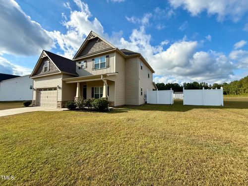 432 Fallingbrook Dr, Kenly, NC, 27542-8786 | Card Image