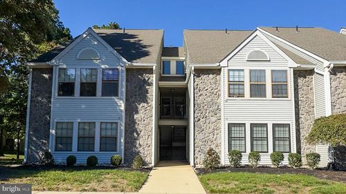 19 Summit Ct, MARLTON, NJ, 08053-4211 | Card Image