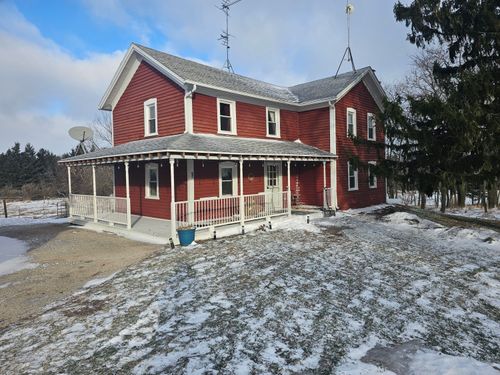 W4568 County Road F, Waldo, WI, 53093-1611 | Card Image