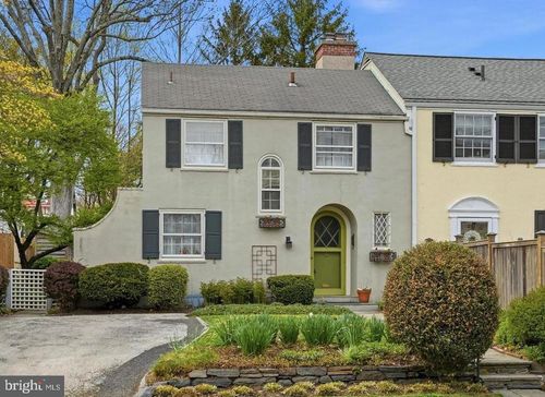 233 E Evergreen Ave, Phila, PA, 19118-2822 | Card Image