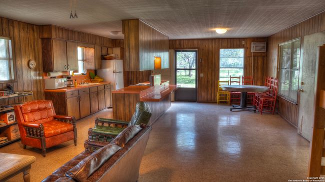 154 Weston Rd, House other with 1 bedrooms, 1 bathrooms and null parking in Leakey TX | Image 22