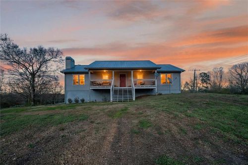 1982 Moccasin Gap Rd, Lula, GA, 30554-3627 | Card Image