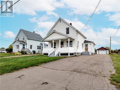 635 Ch Royal, House other with 3 bedrooms, 2 bathrooms and null parking in Memramcook NB | Image 1