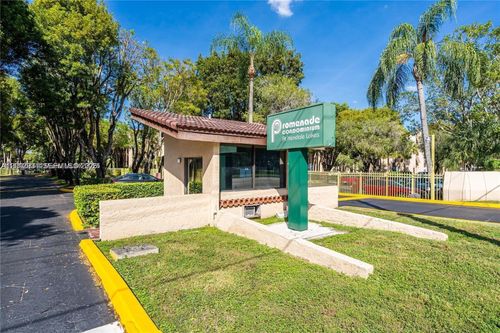 402j-14525 N Kendall Dr, Miami, FL, 33186 | Card Image