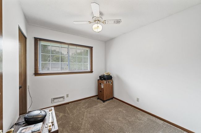 Bedroom #3 - Brand New Carpeting | Image 15