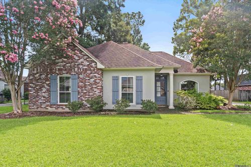 17488 Les Chenier St, Prairieville, LA, 70769-4668 | Card Image