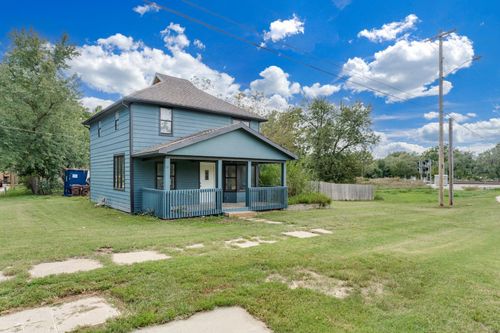 203 W Bridge St, Mulvane, KS, 67110-1821 | Card Image