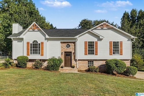 113 Fairlane Dr, PLEASANT GROVE, AL, 35127-2748 | Card Image