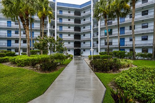 404-4640 Lucerne Lakes Blvd W, Lake Worth, FL, 33467-8921 | Card Image