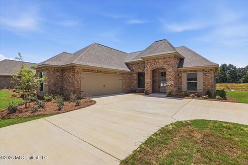 144 Stapleton Dr, Canton, MS, 39046-5038 | Card Image