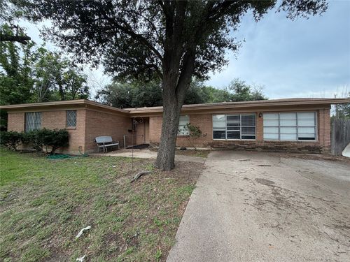 120 E Dawn Dr, Robinson, TX, 76706-4802 | Card Image