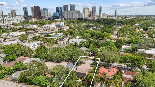 712 Se 11th Ct, Fort Lauderdale, FL, 33316-1241 | Card Image