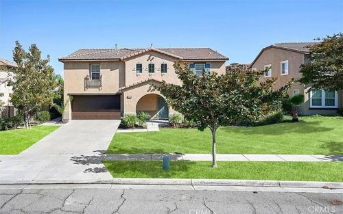3525 Elker Rd, Corona, CA, 92882-6602 | Card Image
