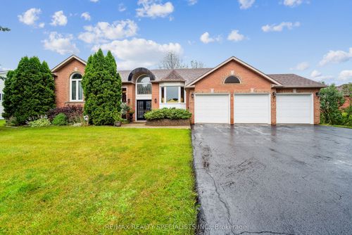 22 Lamont Creek Dr, Wasaga Beach, ON, L9Z1J9 | Card Image