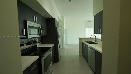 apt-602-729 Nw 2nd St, Miami, FL, 33128-1466 | Card Image