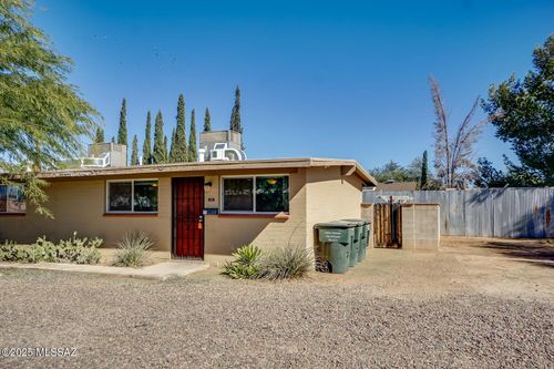430 E Delano St, Tucson, AZ, 85705-3910 | Card Image