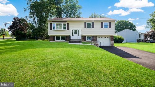 338 Natale Ln, WARMINSTER, PA, 18974-2926 | Card Image