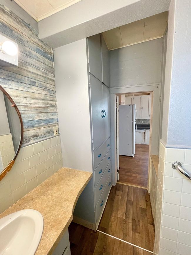 115 S Spring Ave, House other with 4 bedrooms, 1 bathrooms and null parking in Springfield MN | Image 23