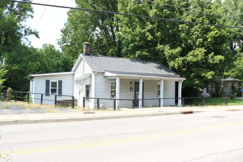 110 W Conwell St, Aurora, IN, 47001-1491 | Card Image