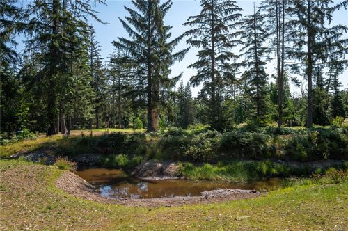 926 Fern Hill Lane, Quadra Island, BC, V0P1N0 | Card Image