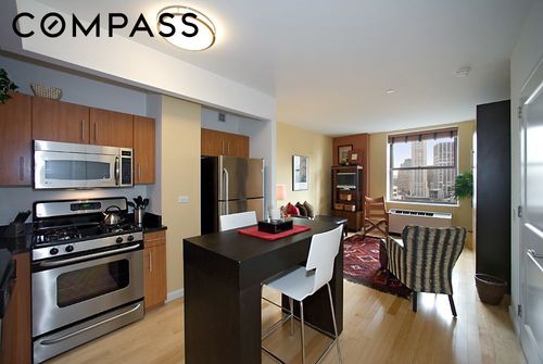 35g-20 West St, New York, NY, 10004-1218 | Card Image